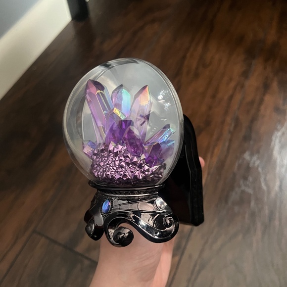 Bath Body Works Halloween 2022 CRYSTAL BALL NIGHTLIGHT Wallflower Plug Diffuser - Picture 2 of 4